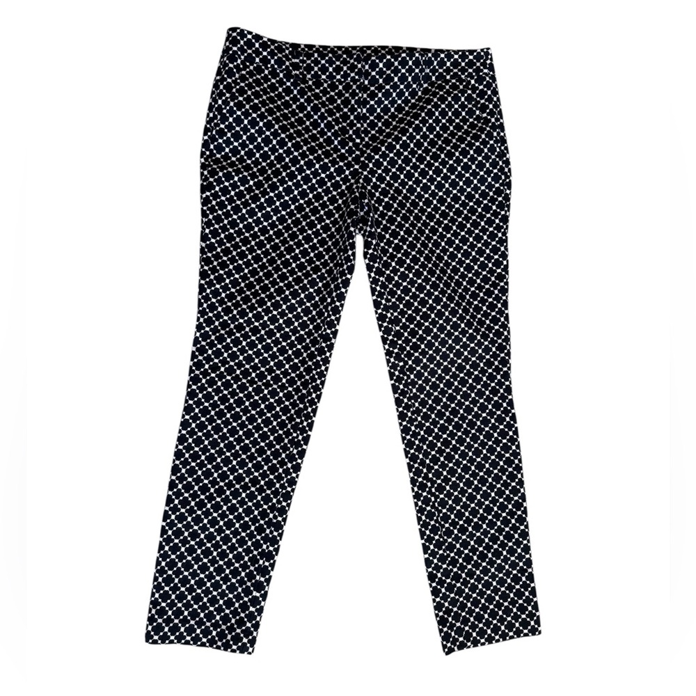 Women’s black & white Kenar geometric design Capri pants size 8